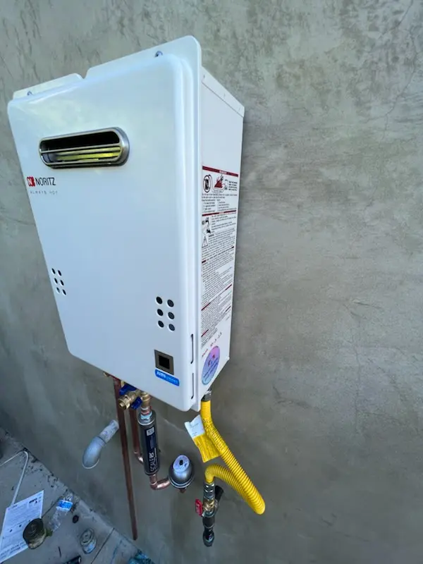 Tankless water heater installation for Roselle homes